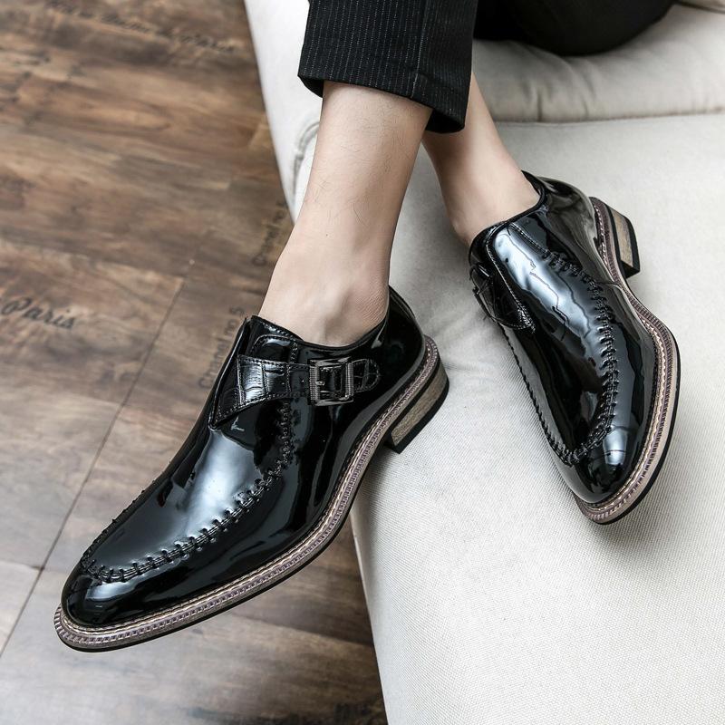 Large size breathable pointed trend leather shoes business dress men's leather shoes microfiber leather soft sole men's shoes 2025