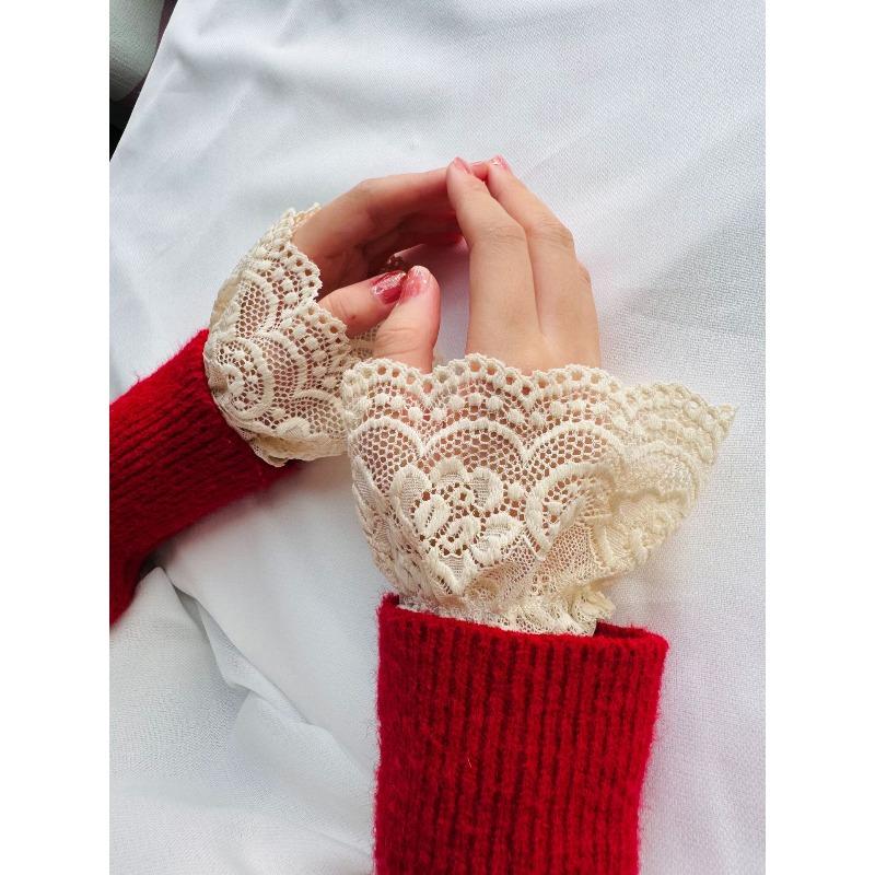 Summer Mesh Lace Hollow Hook Flower Fake Sleeve Set for Women's Fashion with Trumpet Cuffs Lace Fake Sleeves Wrist Cover
