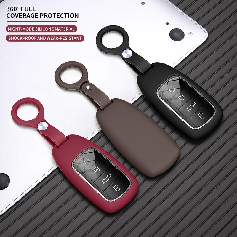 Universal Full-Coverage Scratch-Resistant Silicone Car Key Cover for Men and Women
