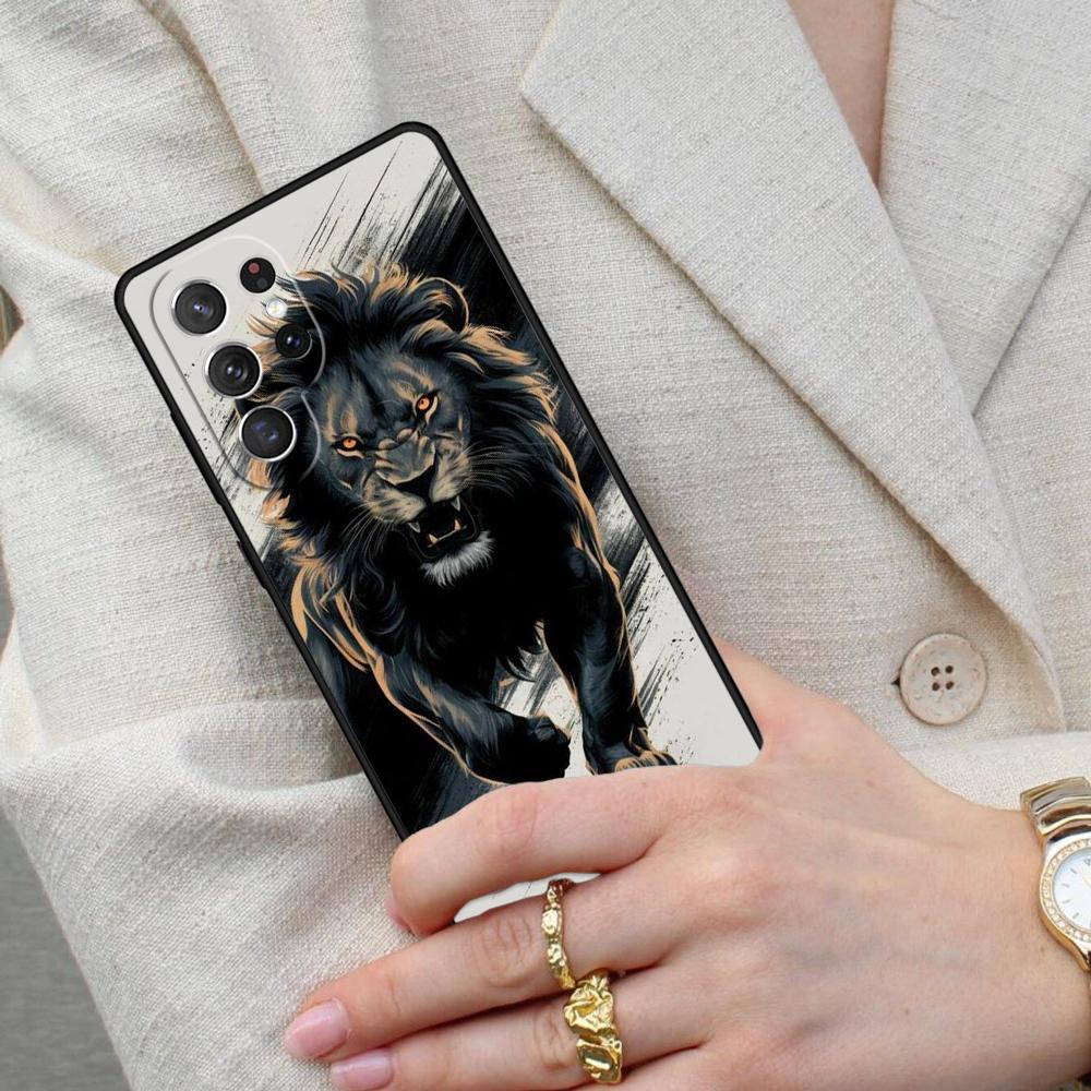 Ferocious Lion Cell Phone Case for Samsung Galaxy S26 Ultra S25 S24 S23 S22 S21 S20 Note10 Cover