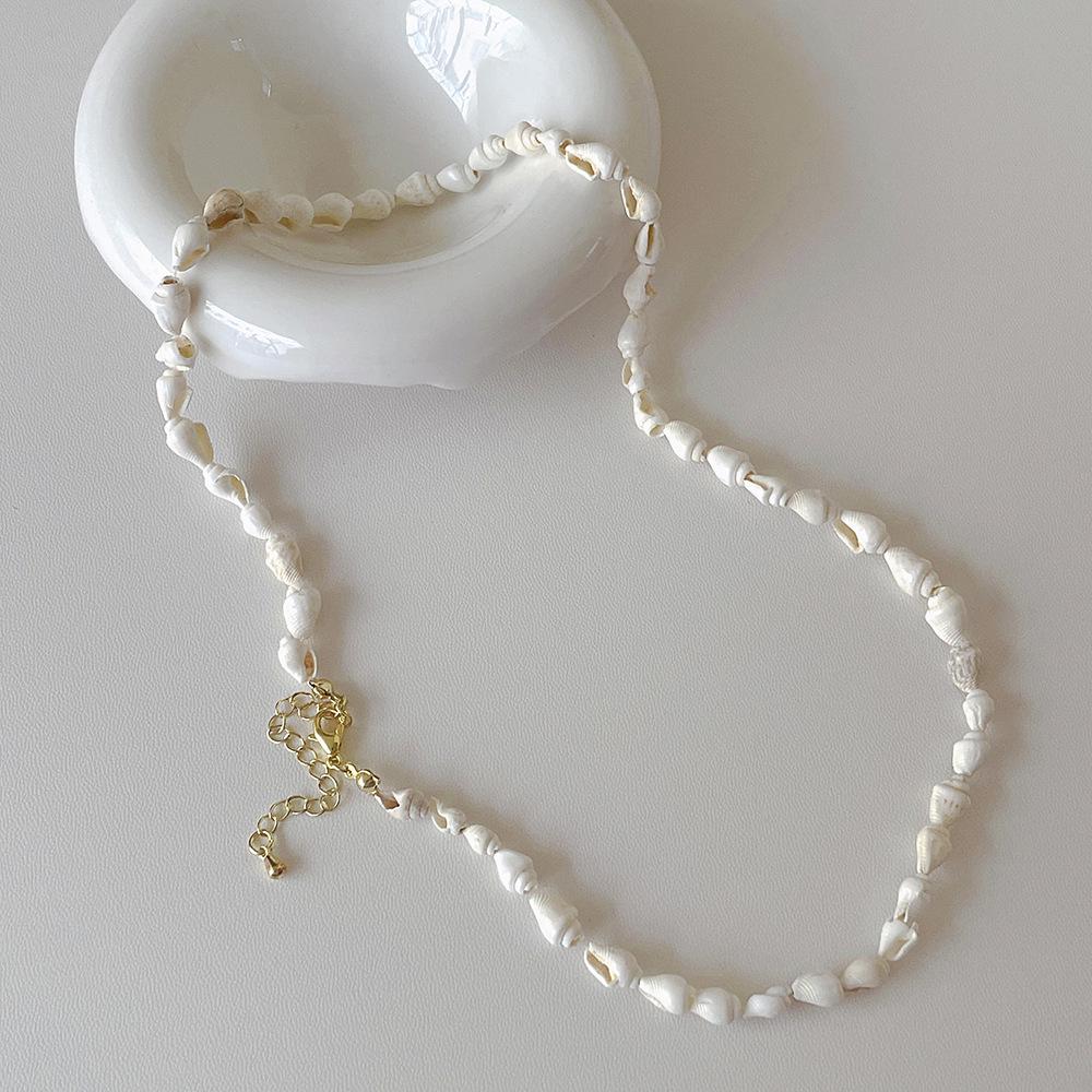 Natural Small Seashell Necklace – Handmade Beaded Choker – Summer Beach Style Versatile Accessory