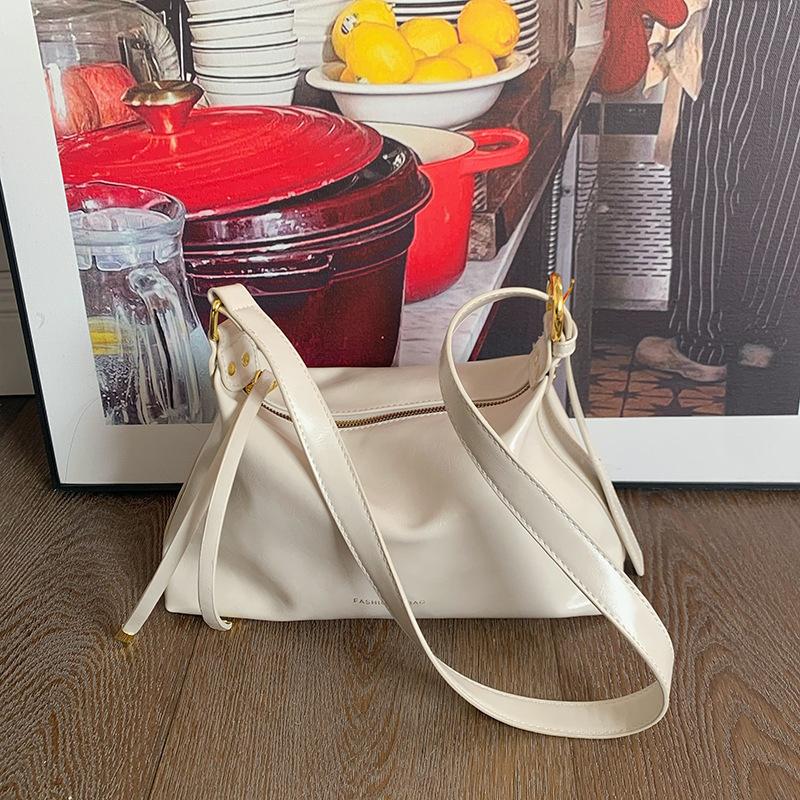 Commuter Tote Bag with Fashionable Texture, Simple Bag, Women's Niche Design, Soft Single Shoulder Crossbody Bag