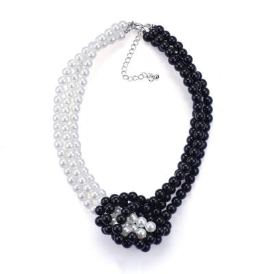 Style Fashion Retro Splicing Knotted Multi-Layer Imitation Pearl Necklace Women'S French Beaded Collarbone Chain
