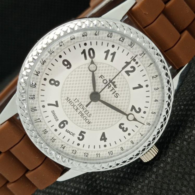 

ВОССТАНОВЛЕННЫЕ ШВЕЙЦАРСКИЕ МУЖСКИЕ НАРУЧНЫЕ ЧАСЫ FORTIS WINDING С БЕЛЫМ ЦИФЕРБЛАТОМ 622c-a416977-2 lot622c-a416977