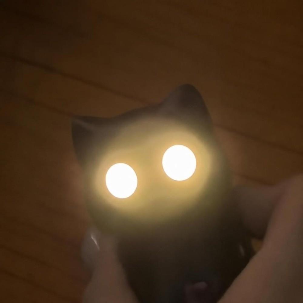 Novelty Cat Night Light Keychain Sound Effects Car Ornament Backpack Accessory