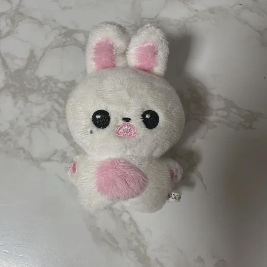 

Кукла кролик Айв Чан Вон-Ён 10 см