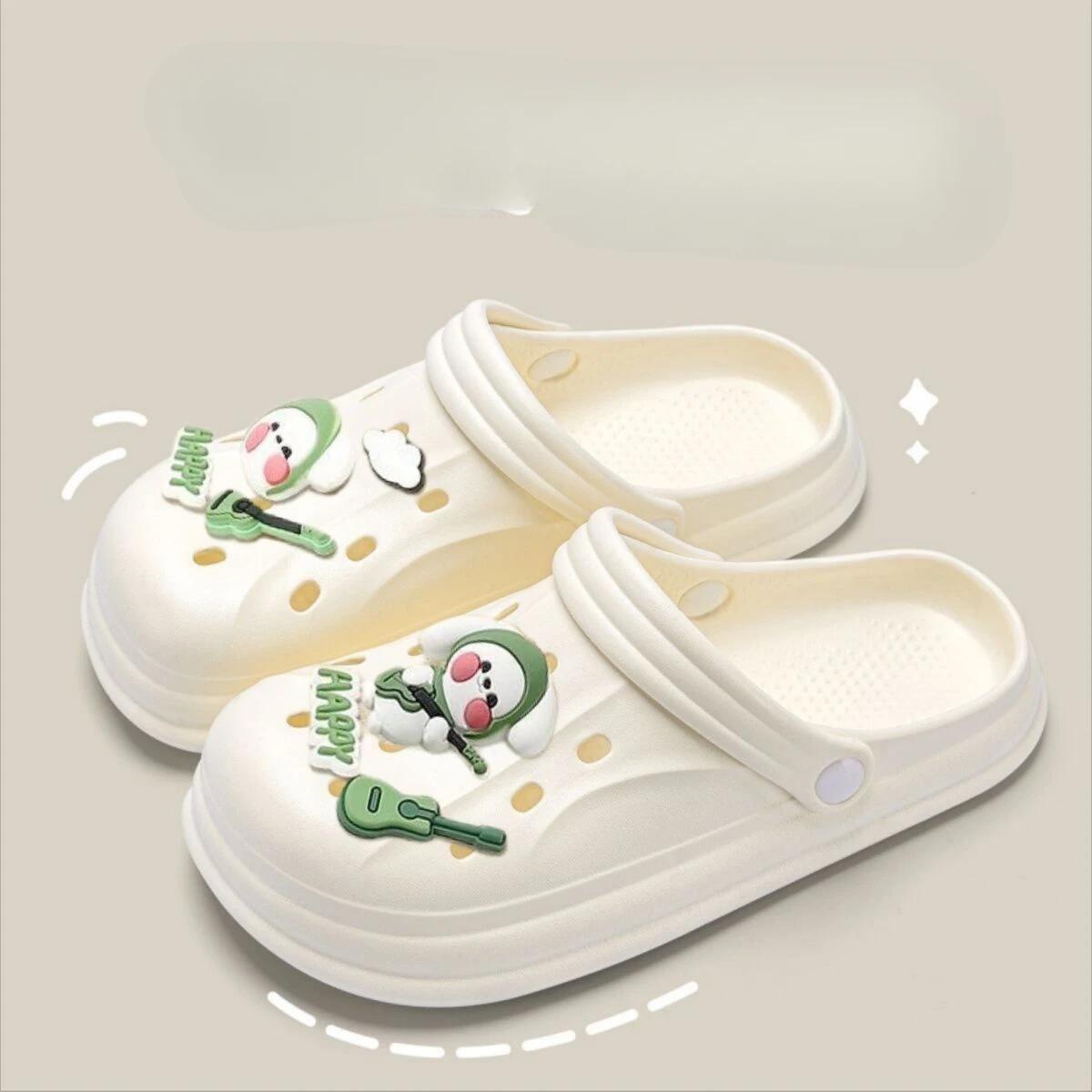 

2025 New Summer Cartoon Cute Women s Cute Sandals Girls Indoor Non-slip Eva Soft Soles To Wear Beach Slippers 40-41 белый