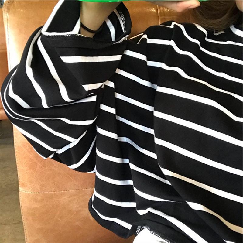 Black and White Color Block Striped Women's Casual Loose Long Sleeve T-shirt (2025 Korean Style)