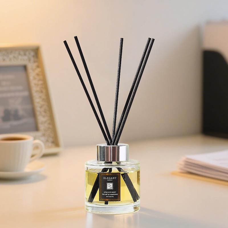Luomier Yunqi White Tea Flameless Aroma Diffuser - Long-Lasting Essential Oil Fragrance for Home, Bedroom, and Bathroom.