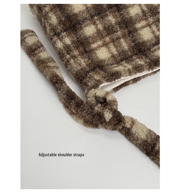 2025 Autumn/Winter Plaid Plush Shoulder Bag: Retro Large Capacity Women's Tote