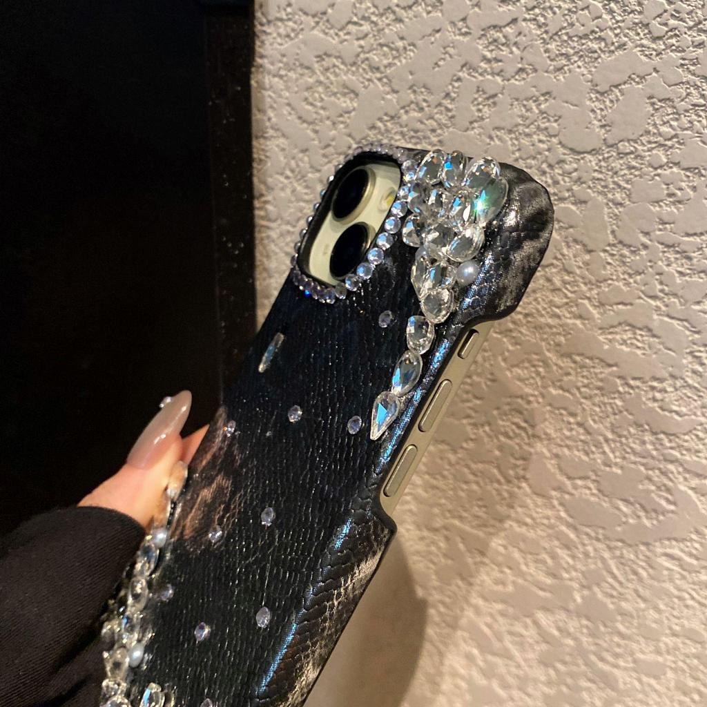 Snake Skin Texture Drop-Proof Phone Case for Apple 17/16 Pro Max/15 Pro/14/13/12