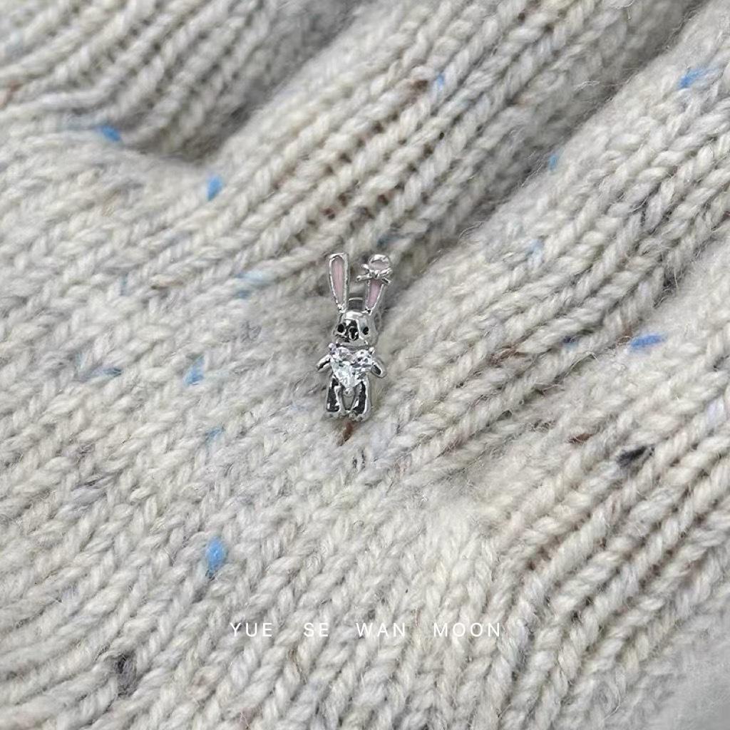 

Chic Bunny Rabbit Earring: Unique Titanium Steel Double Ear Stud for Girls and Women