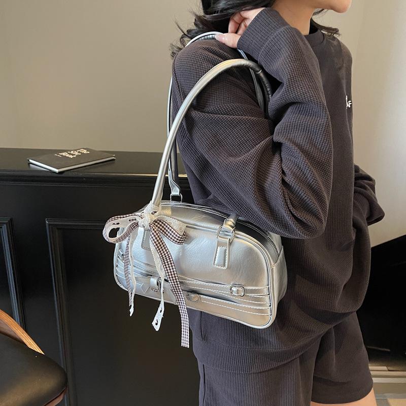 Bag Women's Foreign Style Boston Women's Bag 2025 Summer New Simple Women's Oblique Span Shoulder Bag Pillow Bag