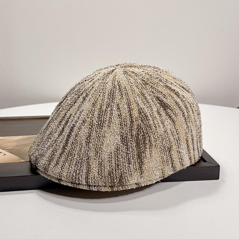 Autumn and Winter New Colorful Stripes Trendy Forward Hat Retro Versatile High Sense Positive and Negative Wear Beret