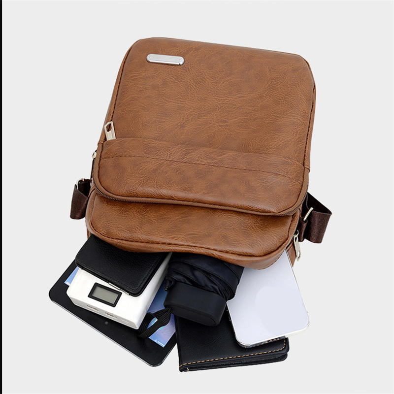 Men's Retro Crossbody Shoulder Bag Large Capacity Lightweight Business Messenger Bag for Travel Trip