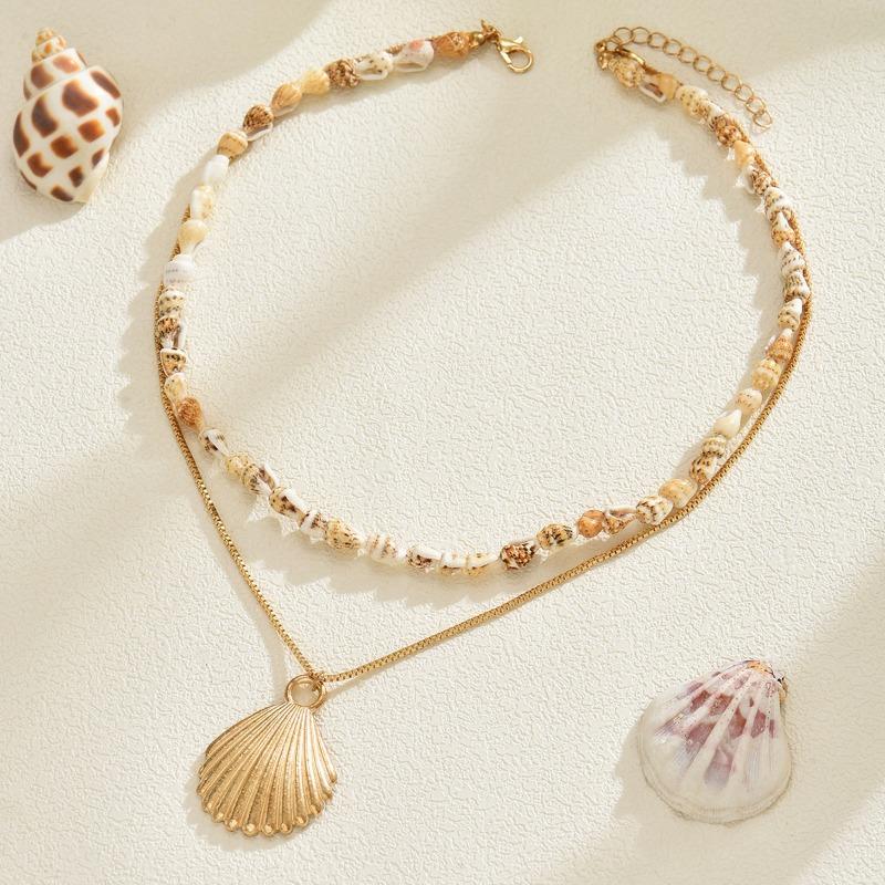 Shell pendant, collarbone chain, femininity, versatile design, thin chain, conch metal necklace.