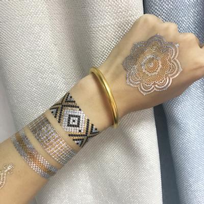 Goldene Farbe Temporäre Tattoos Wasserdicht Metallic Temporäre übertragbare Tattoos Tattoo Body Art Sticker Arm