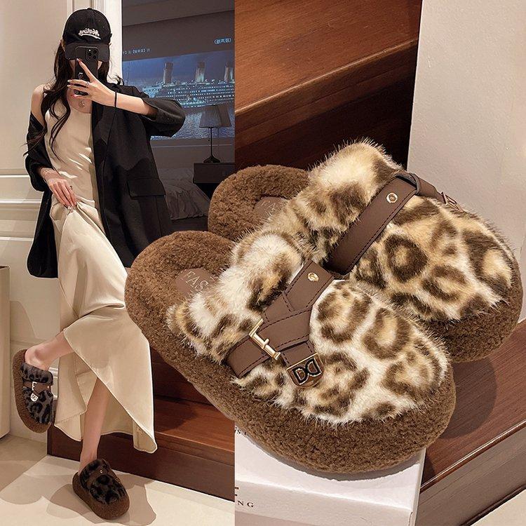 2025 Autumn and Winter New Leopard Print Bag Head Half Slippers Women's Thick Bottom Home Lazy Warm Versatile Outer Wear Mao Mao Shoes Tide