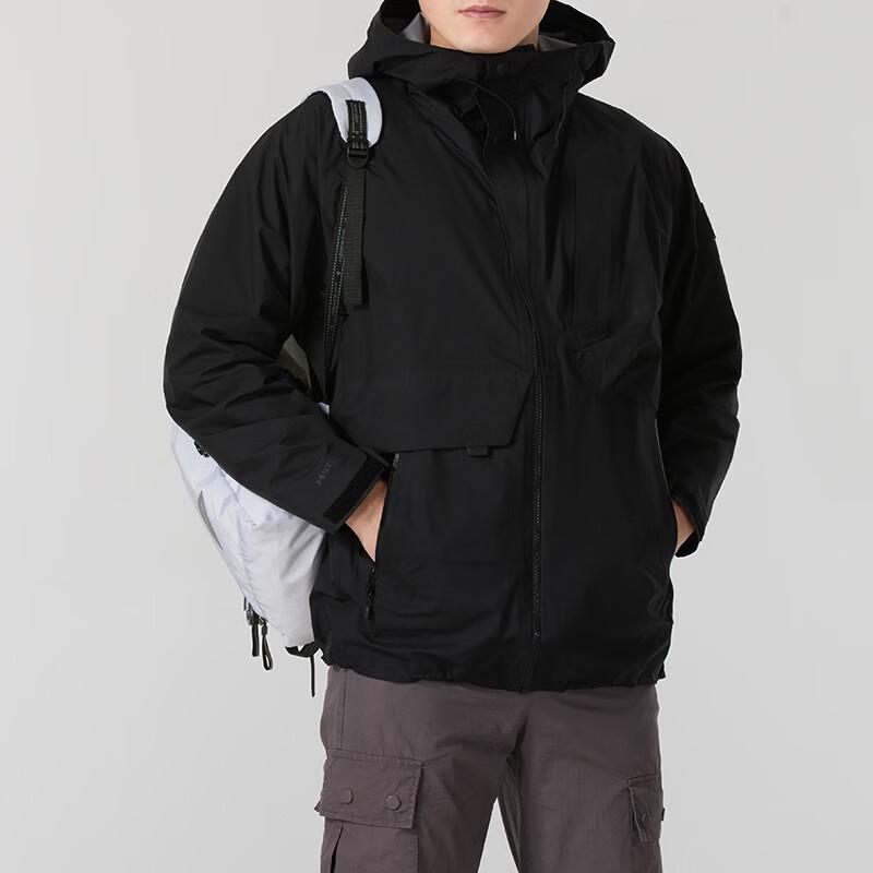 Under Armour Men's Woven Hooded Outdoor Jacket