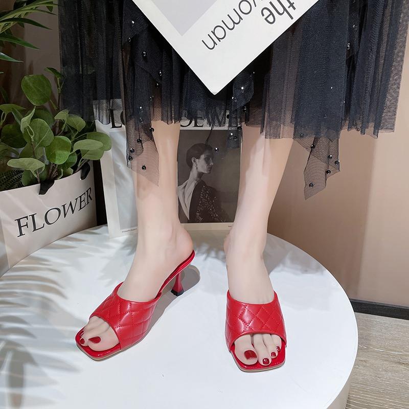 Fashion Plus Size 2025 Summer Sewing Women’s Square Toe Slippers Outdoor Concise Thin Heels Slippers for Fashion Daily Dress Sandals