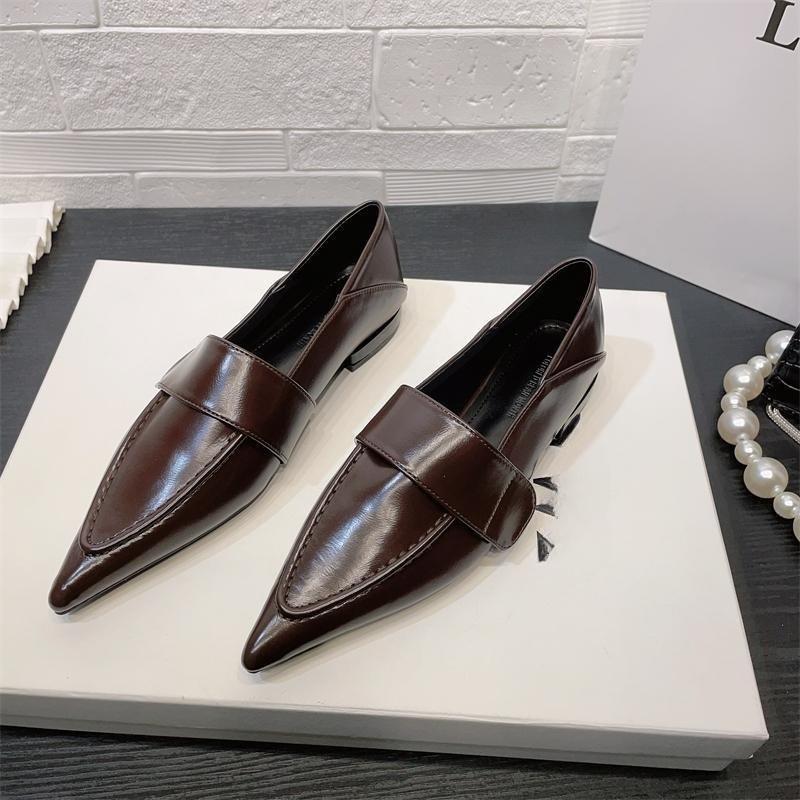 Women's Pointed Toe Leather Loafers with Minimalist Strap and Low Heel for A Chic
