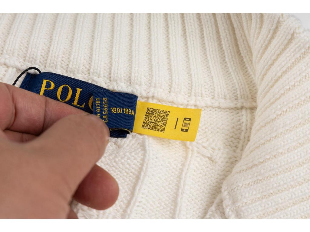 25ss Jesienno-Zimowy Wysokiej Jakości Kardigan z Splotu Warkoczowego z Kodem do Skanowania i Małym Haftowanym Logo