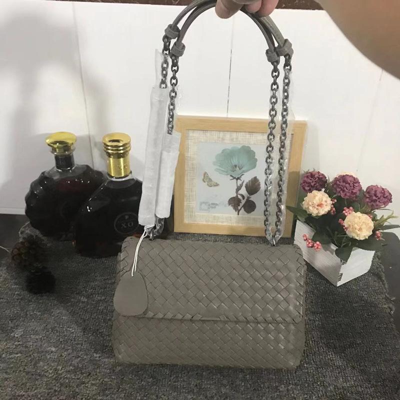 +New Shoulder Bag+Cross Border Trend Shoulder Cross Bag Dual Purpose Chain Bag Hand Woven Women's Bag