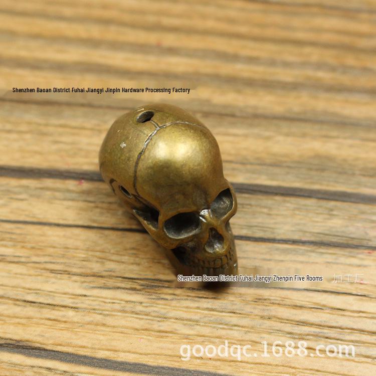 

Brass Skull Retro Paracord Pendant for Outdoor EDC Flashlights and Bags