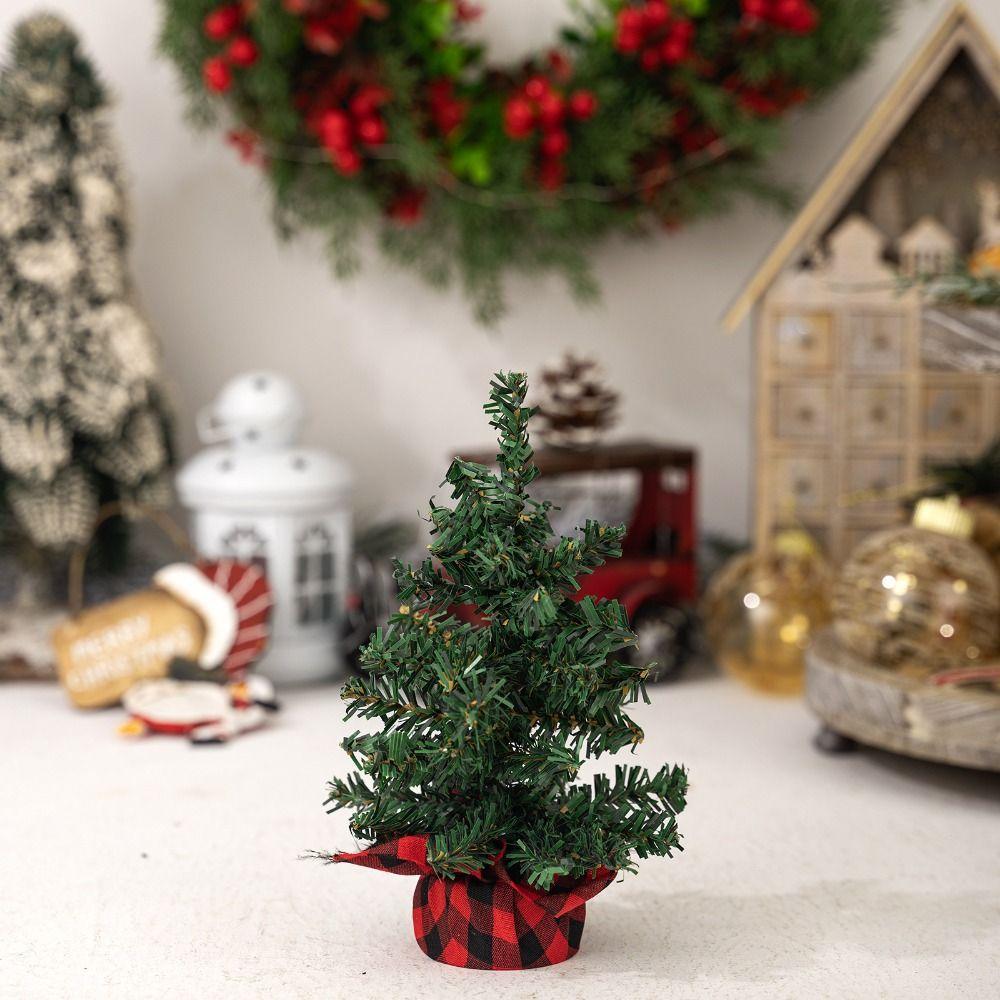Lifelike Small Christmas Tree Plastic Artificial Xmas Pine Tree  Holiday Festival Ornaments