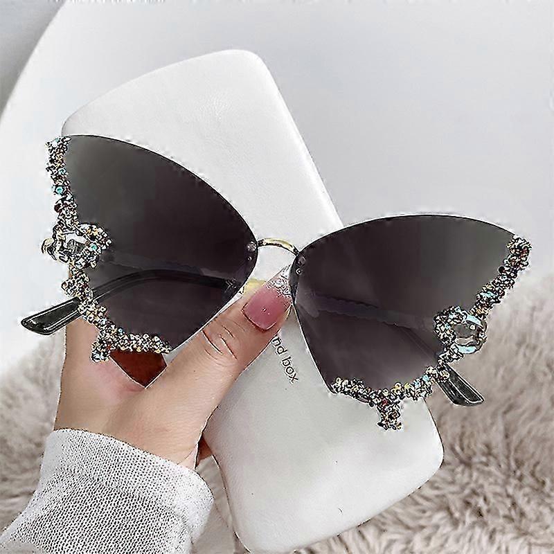 Luxury Designer Frameless Crystal Butterfly Sunglasses Vintage Brand Shades for Women Rimless Sun Glasses Bling Diamond Eyewear