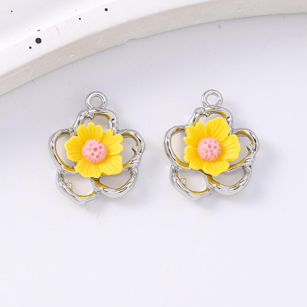 5pcs Cute Enamel Flower Charms Pendants for Jewelry Making Necklace Earrings Bracelet DIY Handmade Accessories Supplies