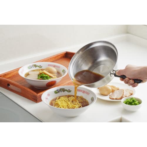 Yoshikawa Saucepan, 18cm, Gas/IH Compatible, Ideal for Bowls and Ramen, Stainless Steel, Made in Japan, Deep, with Spout, Single-Serve, Product Number