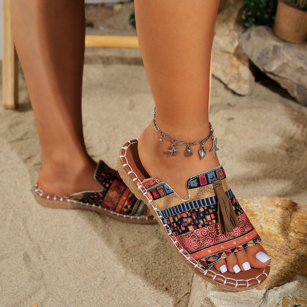 Bohemian flat slippers women's 2025 summer new European and American tassel beach sandals foreign trade large size