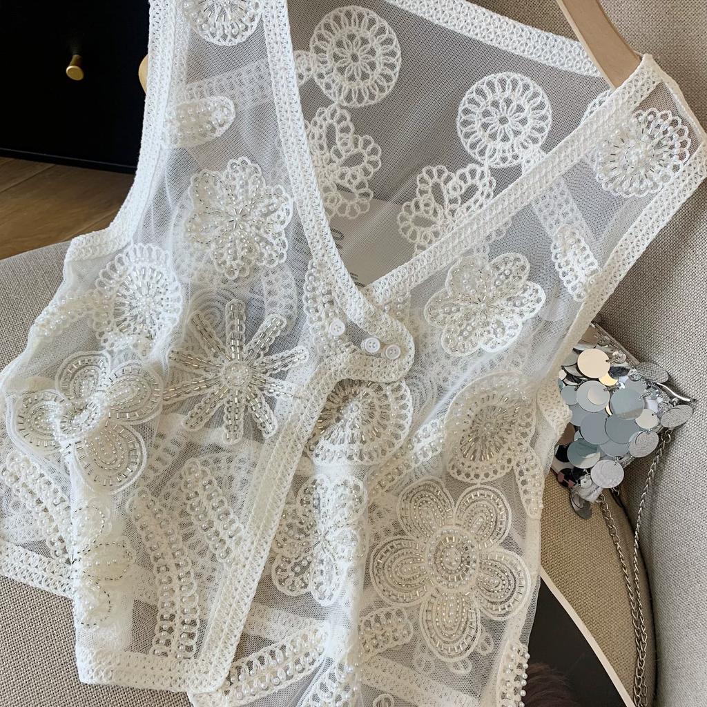 DIMANAF 2025 New Short Vest T-Shirt Women Sleeveless Buttons Knitting Lace Vest V-Neck Summer Style Basic Tops Tees