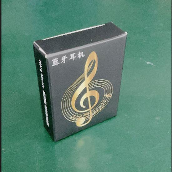 

Bluetooth Over-Ear Headphones with Rotating Digital Display and Large Battery, Compatible with Apple, OPPO, Xiaomi, Vivo, and Huawei