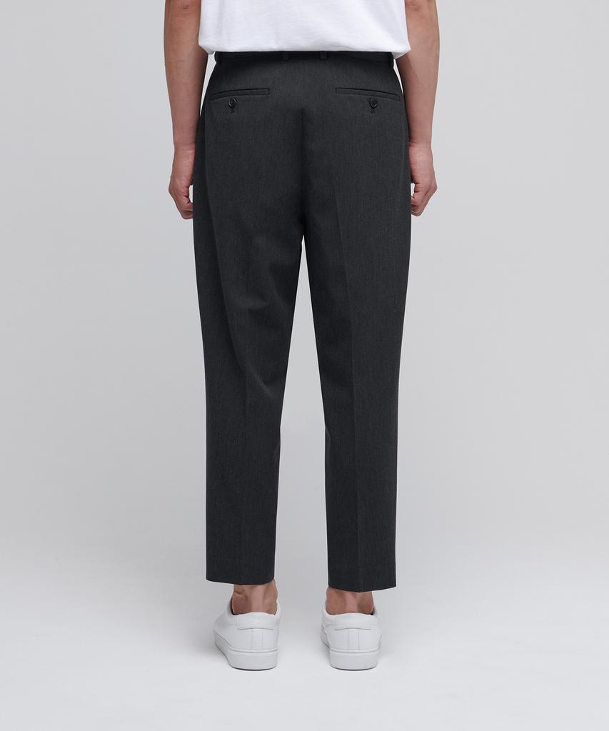 Musinsa Standard Carrot Hidden Banding Crop Slacks [Charcoal Gray]