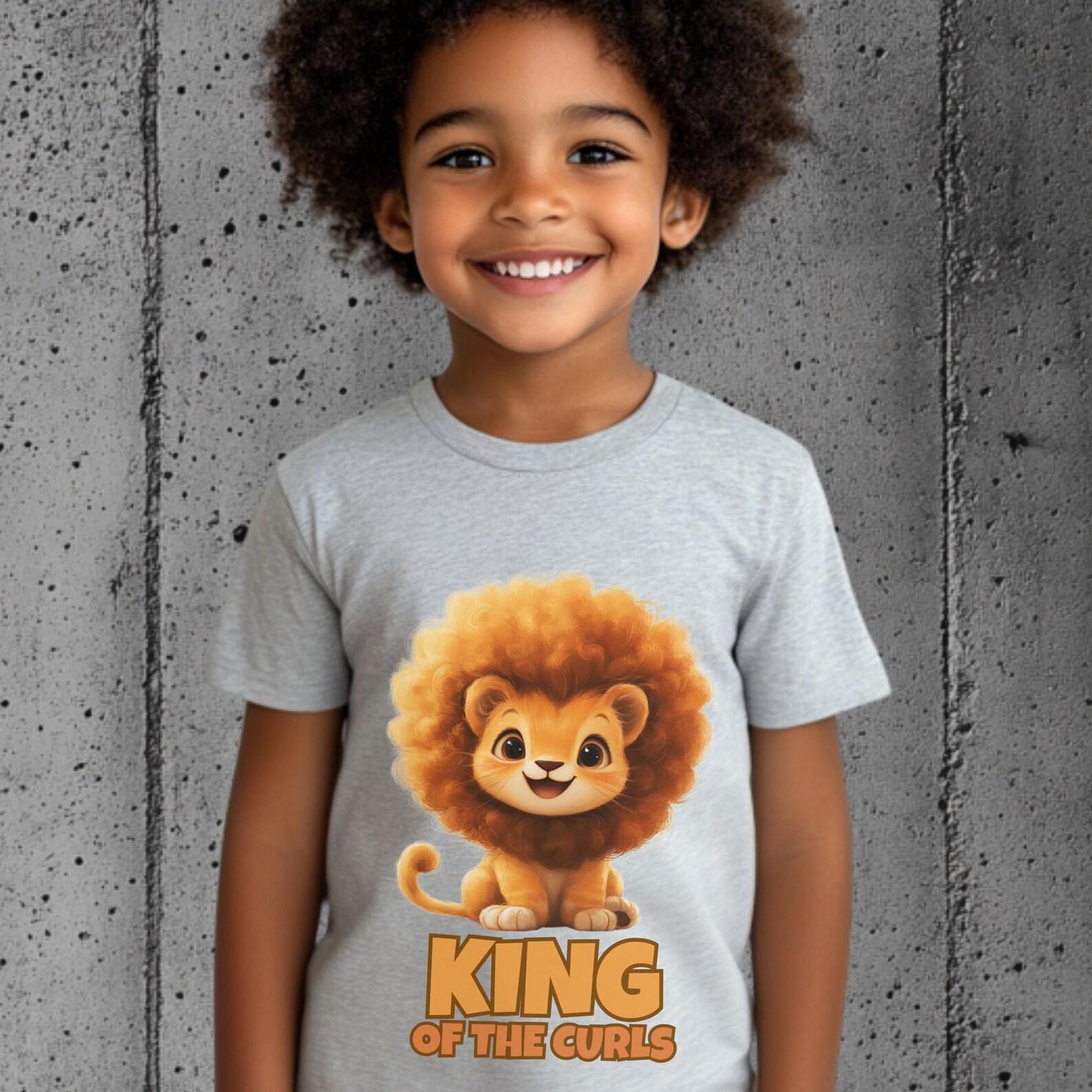 King of Curls Lion Kids T-Shirt – Cute Cartoon Animal Tee 4XL