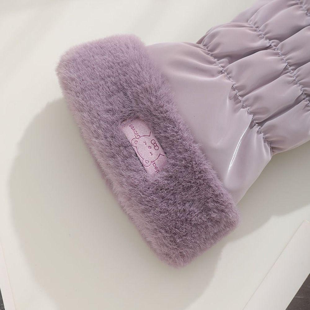 Cute Bear Women Winter Gloves Touchable Screen Skiing Gloves Full Finger Gloves Driving Mittens