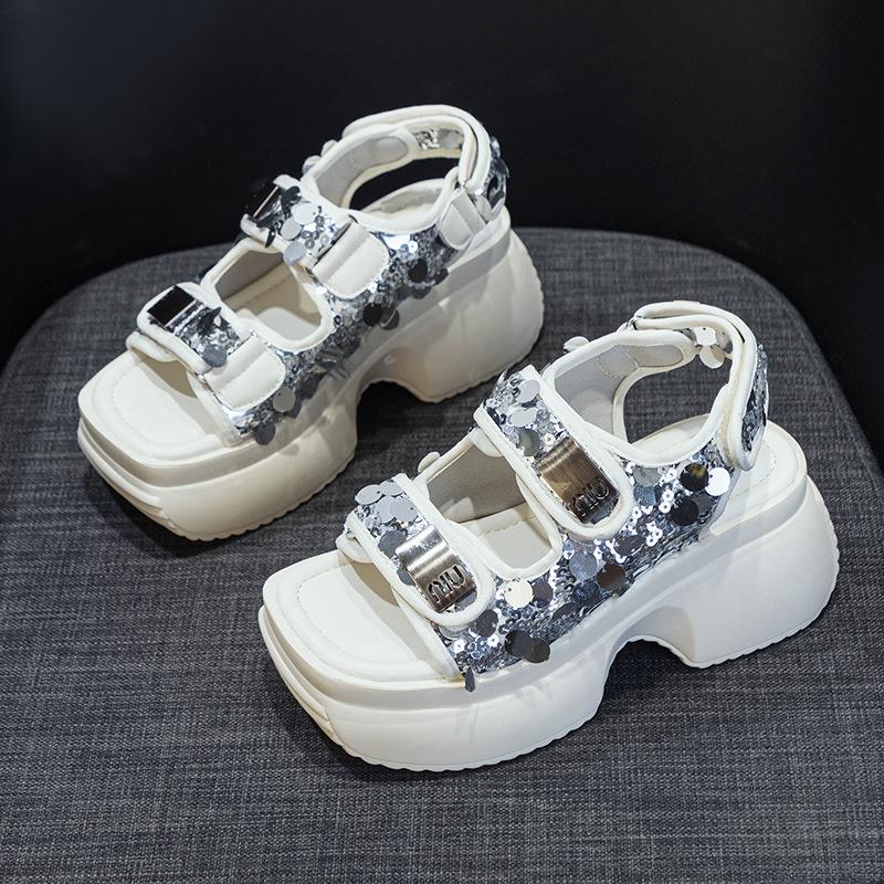 

In the summer of 2025, the new European products, sequins, flash platform muffins, high heels, Velcro, small open-toed sandals, women 40