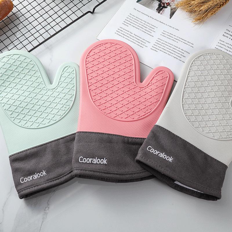 Silicone Heat-Resistant Oven Gloves for Baking and Microwave