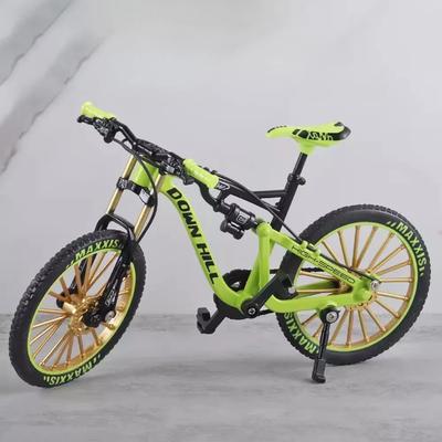 Gadgets, fidgets en funartikelen – Fingerboards & Fingerbikes
