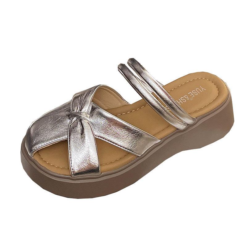 Baotou half slippers women's new models in 2025 summer two wear thick bottom design sense hollow one pedal lazy half tray
