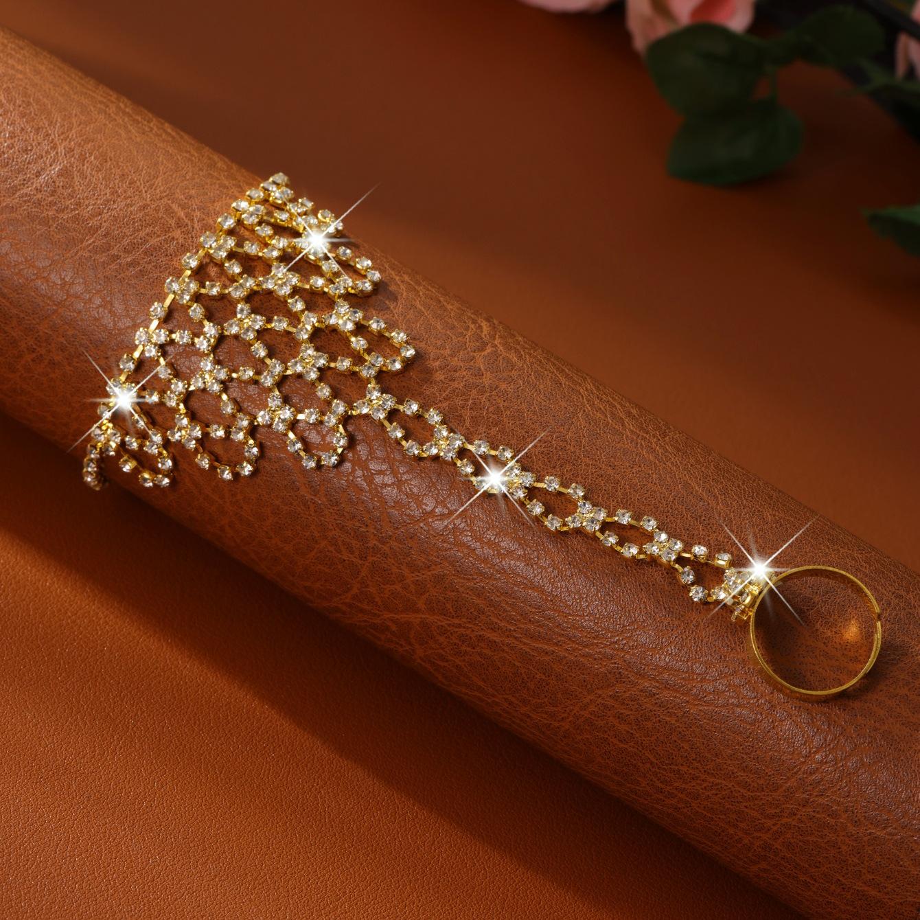 

Бриллиантовый браслет, кольцо с интегрированной цепочкой, цепочка на тыльную сторону ладони для латиноамериканских танцев, модный браслет для девушек, комбинируемый.