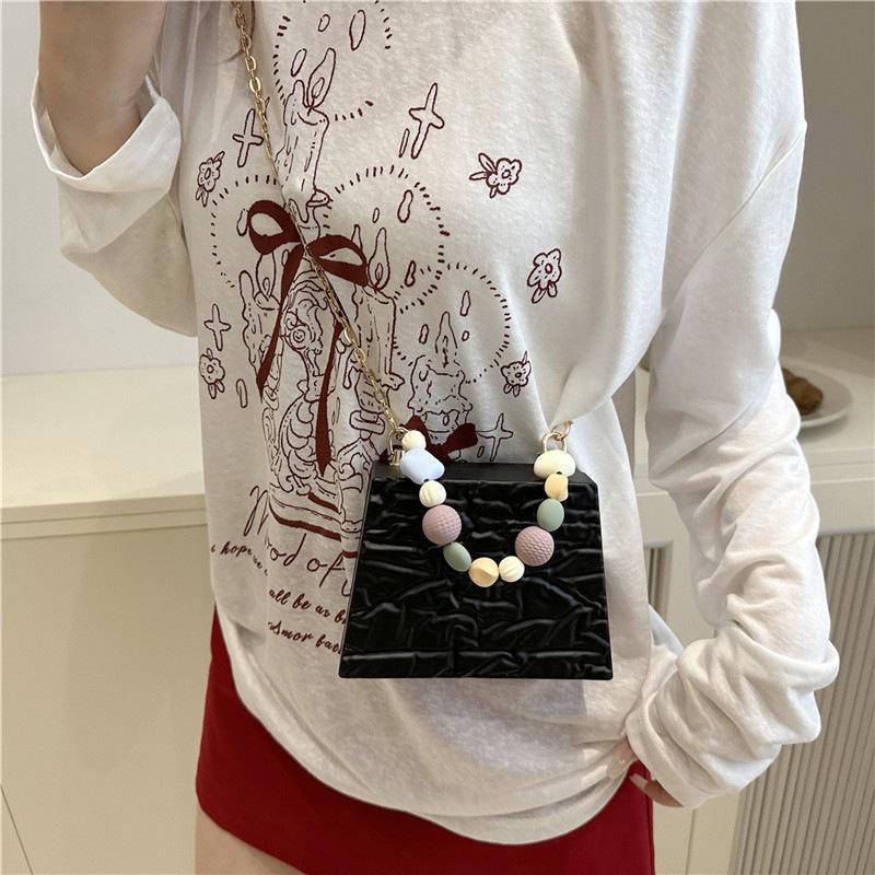 Acrylic bag women's 2025 new European and American fashion ice crack shoulder bag small fragrant wind beaded portable box bag