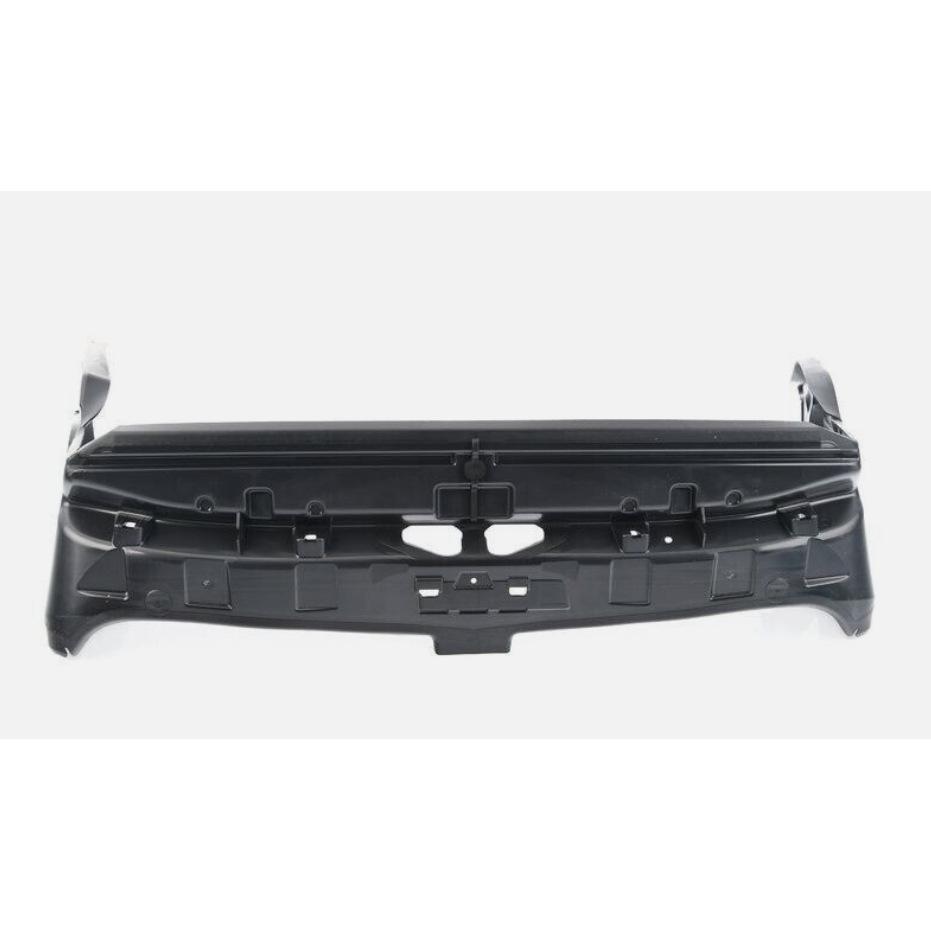BMW X5 G05 Radiator Air Duct Upper (51747421675)
