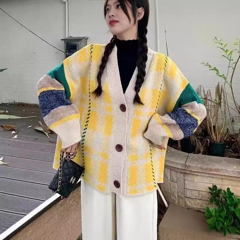 Autumn and Winter New Lazy Wind Contrasting Colors Knitted Cardigan Design Sense Loose and Thin Temperament Long-sleeved Sweater Women's Trend