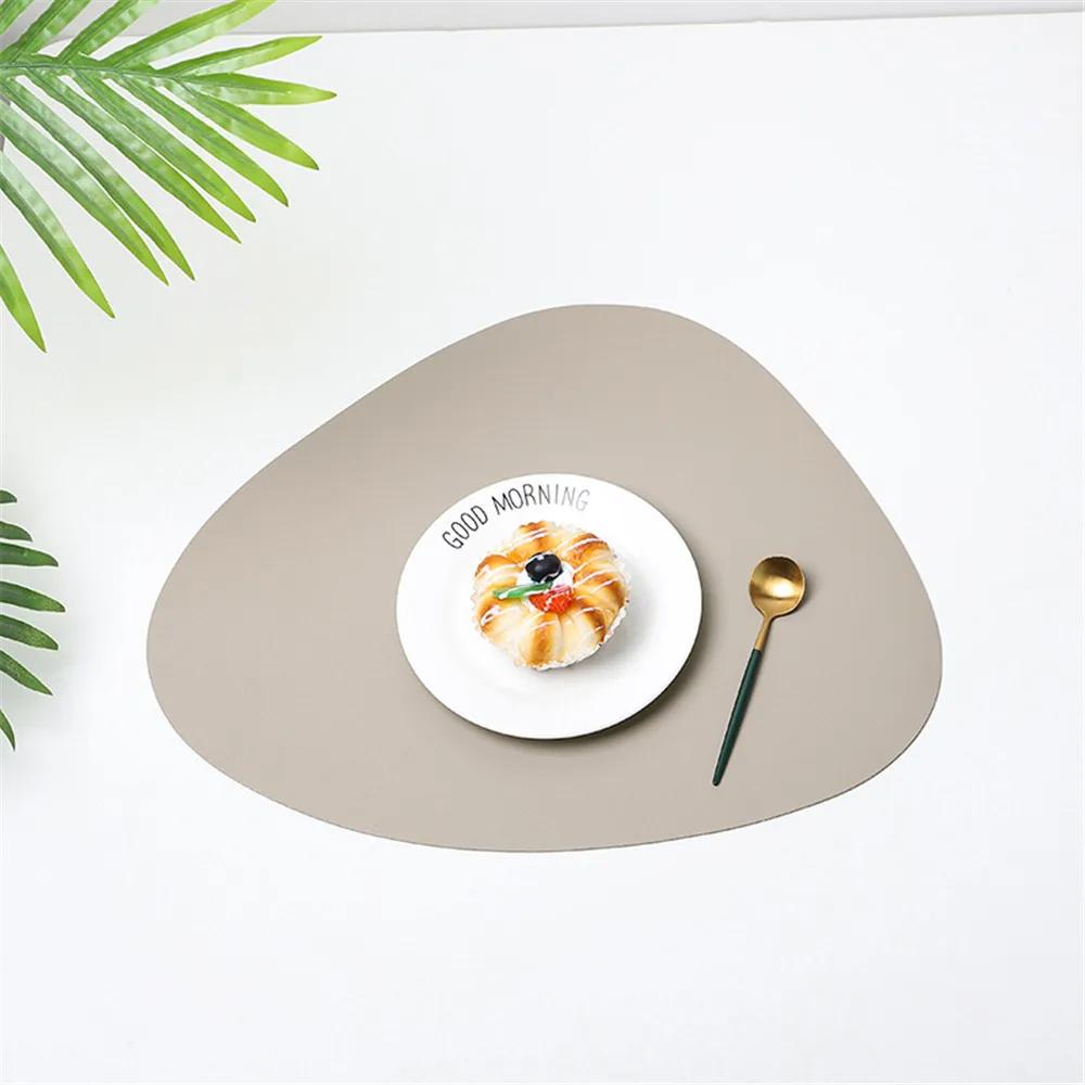 Mantel Individual de Cuero Triangular Manteles para Mesa de Comedor de Cocina Base para Filete Almohadillas Antideslizantes Aislantes Ins Decoración para Hogar Hotel Restaurante Nórdico