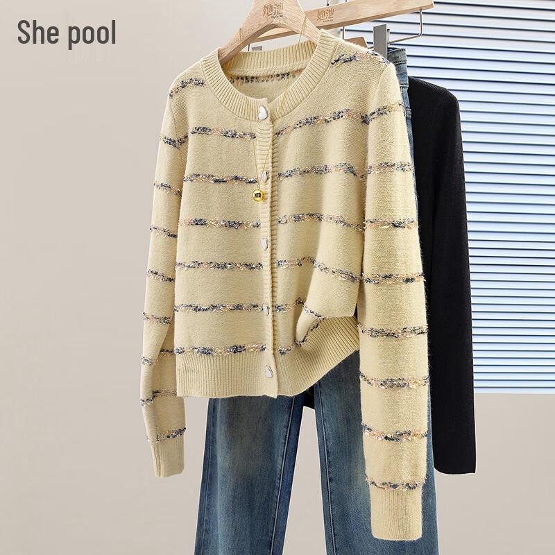 Women's Little Fragrance Style Striped Knit Cardigan