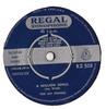 Disco de 7 polegadas JOY STRINGS A Million Songs RZ503 Regal Zonophone 1964 Reino Unido Pop Usado