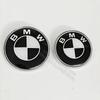 Černobílý znak Pro BMW E90 E60 E39 G20 F10 F20 F30 E46 E92 E87 M1 M2 M3 M4 M5 M6 M8 E63 F02 F03 G16 Krytky středů kol